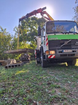 Nákladná doprava s hydraulickou rukou - 5