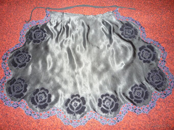 Ženský kroj - sukňa z Hontu - 5