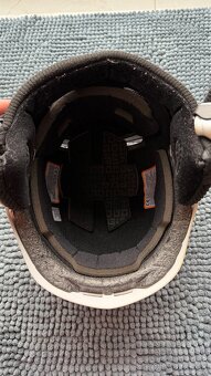 Snowboardová prilba Giro - 5