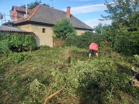 Ponúkam kosenie čistenie pozemkov ručné Výkopové práce - 5