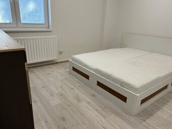 Prenajmem byt - 5