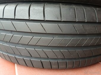 Predám nové letné pneumatiky KUMHO 215/65 R17 99 V. - 5