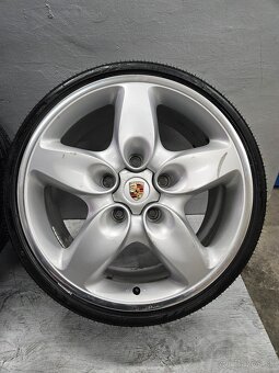 Predám alu disky Porsche 5x130 r18 + letné pneu - 5
