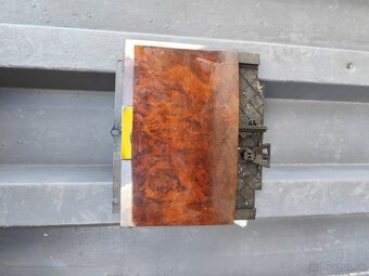 Stredový panel & Náhradné diely TOUAREG 7L - 5