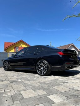 BMW Rad 7 M760Li xDrive A/T - 5