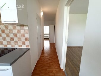 3-IZBOVÝ BYT S LOGGIOU - KUKUČÍNOVÁ, STROPKOV - 5