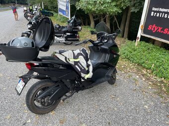 Gilera GP800 - 5