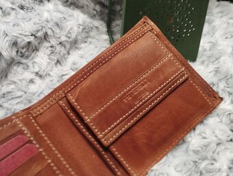 Kožená peňaženka slovu hnedá farba - 5