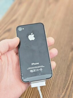 Apple iPhone 4s 16gb - 5