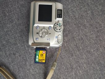 Nikon CoolPix 4100 - 5