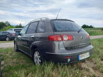 Fiat Croma 1.9JTD - 5