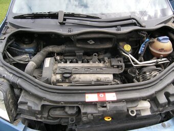 Audi A2 1.4 55 kW benzín - modrá metalíza - Nová cena  - 5