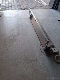 Rezačka 130x27cm s vertikálnym rezom pre hokejky, L-ká - 5