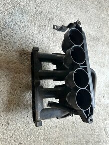 Nissan Micra K12 1,2 48kW - 5