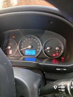 Hyundai SantaFe 2.2 CRDi - 5