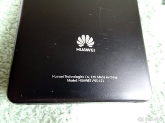 Predám smartfón HUAWEI VNS-L21 s nabíjačkou. - 5