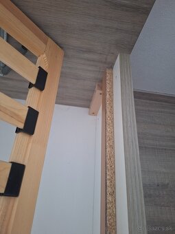 predám posteľ s roštom aj matracom - 5