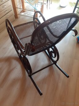 Predám hojdacie kreslo neznačené thonet - 5