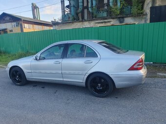 Mercedes w203 2,2,90kw - 5