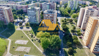 Exkluzívne Predám 3 izbový byt s balkónom v Nových Zámkoch - 5