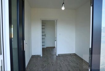 RD v radovej zástavbe na predaj - Slovenský Grob - 5