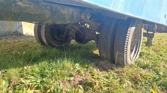 Vcely maringotka vcelin buda domček - 5