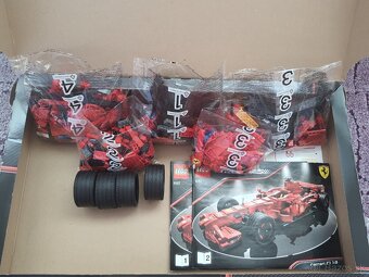 Lego 8157 Ferrari F1 1:19 - 5