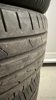 Pneu 225/40/R18 Hankook - 5