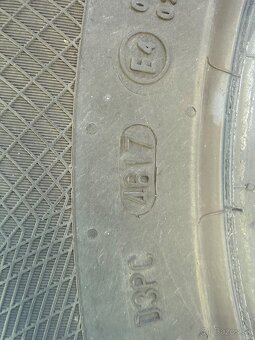 4 x Continental 215/70 R16 M+S - 5