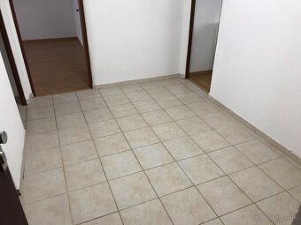 Predaj 2,5 izbového bytu na ulici THK v BB - 5