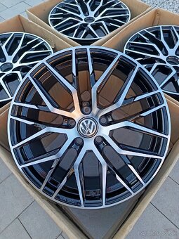 ALU R18 5x112 Audi VW Seat Škoda Mercedes - 5