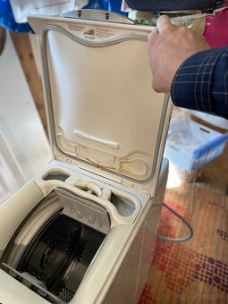 Práčka z hora plnena Electrolux L47030 - 5