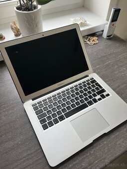 Apple MacBook Air 13,3" - 5