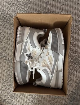 Louis Vuitton - 5