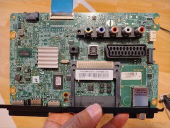 Samsung UE32H5030 suciastky - 5