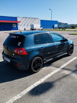 Predám Golf 5 gti - 5
