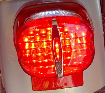 Harley Davidson DYNA zadné LED svetlo - 5