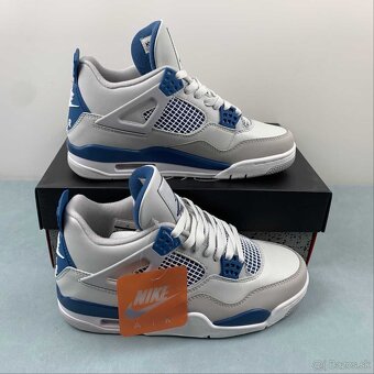 Nike Air Jordan 4 - 5