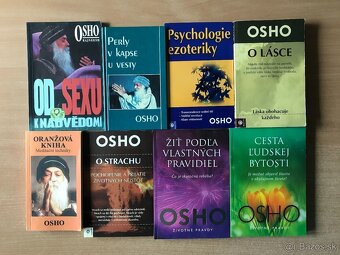 Agatha Christie, Černák, Daniken, Oscho, Cook, Grisham - 5