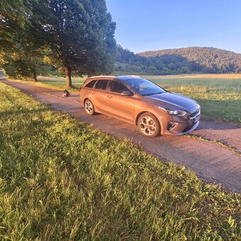 Kia ceed SW 1.6 crdi, 100kw - 5