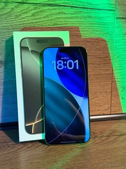 iPhone 16 Pro Max 256GB Desert Titanium - 5