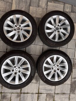 Disky Skoda r17 pneu 215/55 - 5
