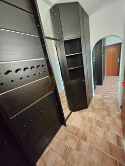 3-izb. byt, Smolenicka, Petržalka, 9/12 - 5