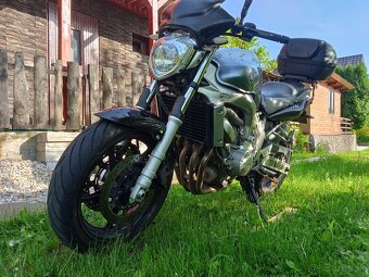 Yamaha FZ600 - 5