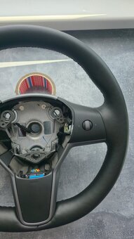 volant TESLA model 3 , Tesla Y - vyhrievany - 5