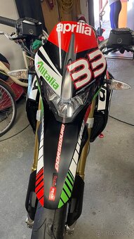 Aprilia Dorsoduro 750 - 5