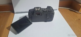 Canon EOS RP - 5