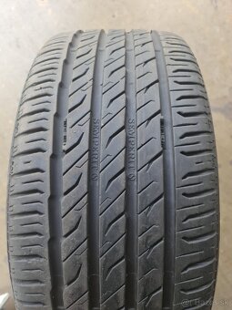 2x Semperit 225/40R18 - 5