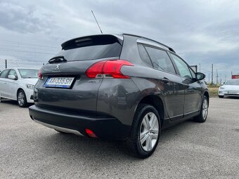 Peugeot 2008 1.2 benzín, 60kW, MT/5, rok:2016. - 5