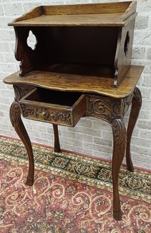 Starožitný nabytok - 5